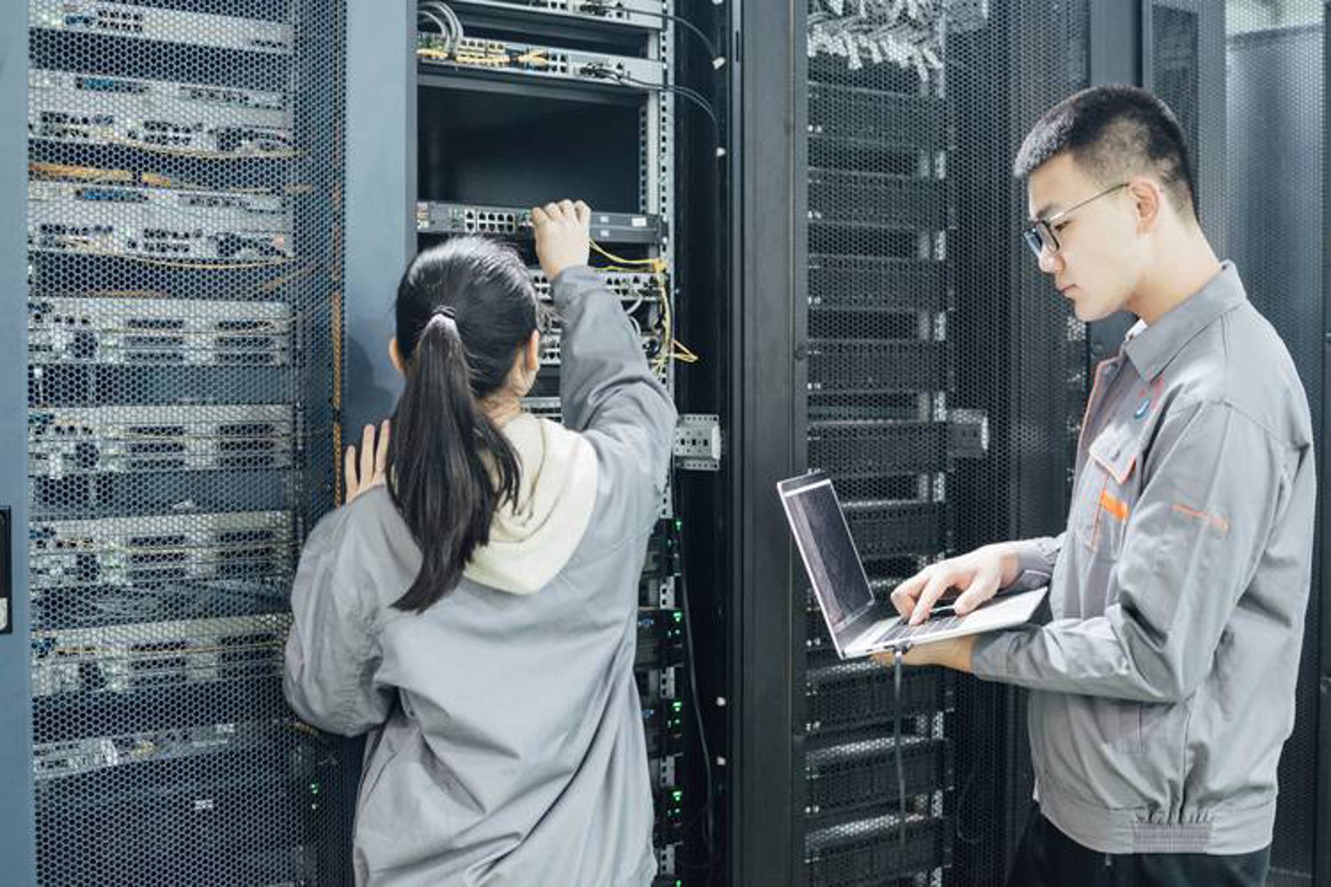 企业网站设计：构建企业数字名片